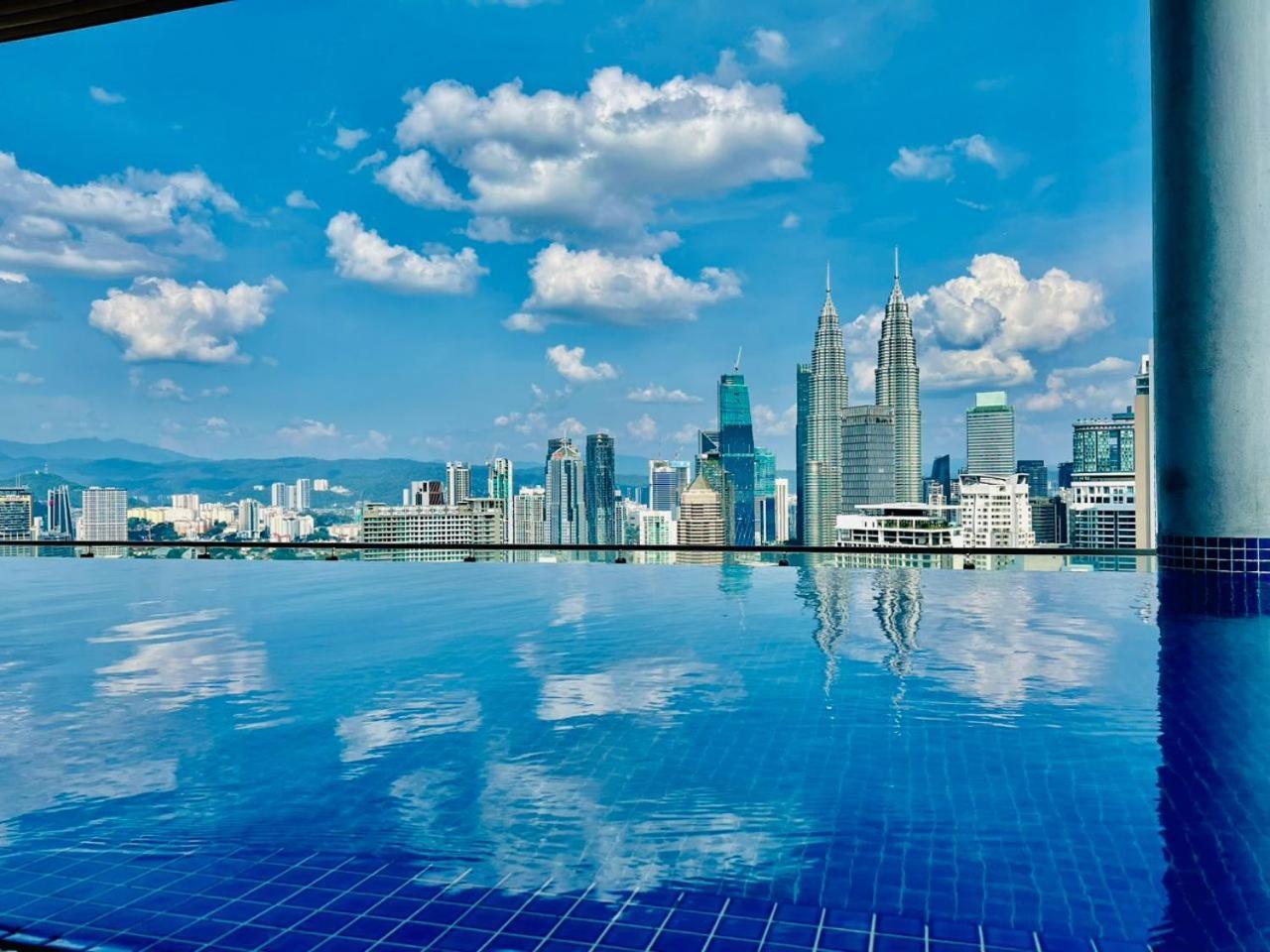 Appartamento The Luxe Colony Klcc Kuala Lumpur Esterno foto