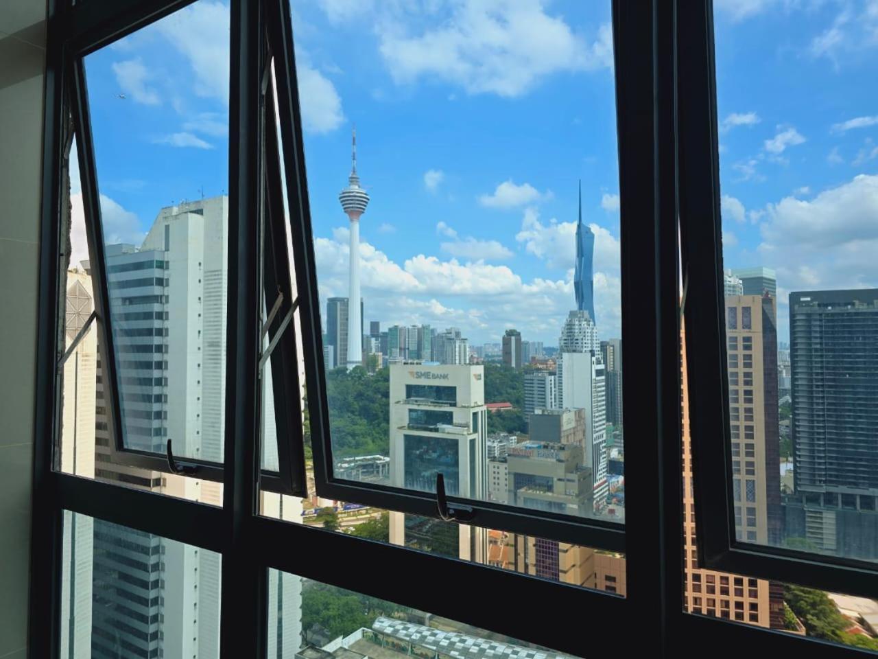 Appartamento The Luxe Colony Klcc Kuala Lumpur Esterno foto